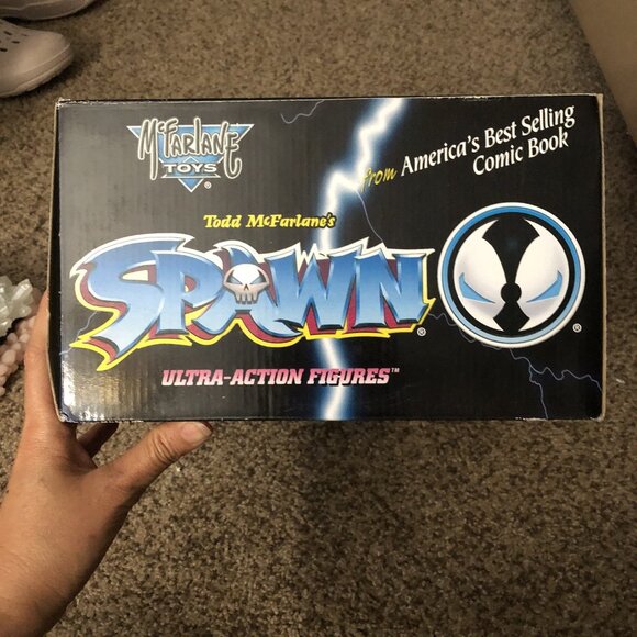 Todd McFarlane's Ultra-Action Figure 12" Super Size MEDIEVAL SPAWN New In Box - Picture 8 of 9